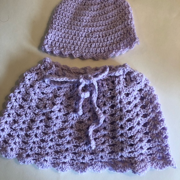 Baby Girls Lavender Poncho Set for that Elegant  Little Lady Size 1-3 Years - Picture 2 of 4